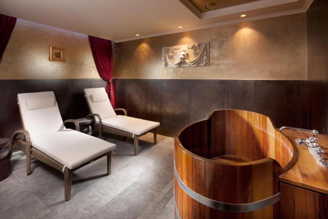 Clarion Grandhotel Zlaty Lev 17/40