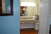 Vero Beach Inn & Suites 21/79