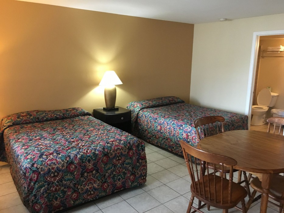 Sea Palace Motel 36/94