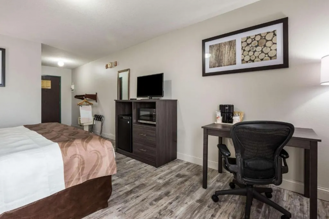 Quality Inn Clare 11/29