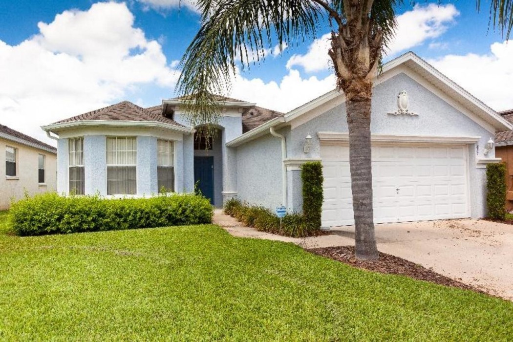 Calabay Parc At Tower Lakes Executive Homes image