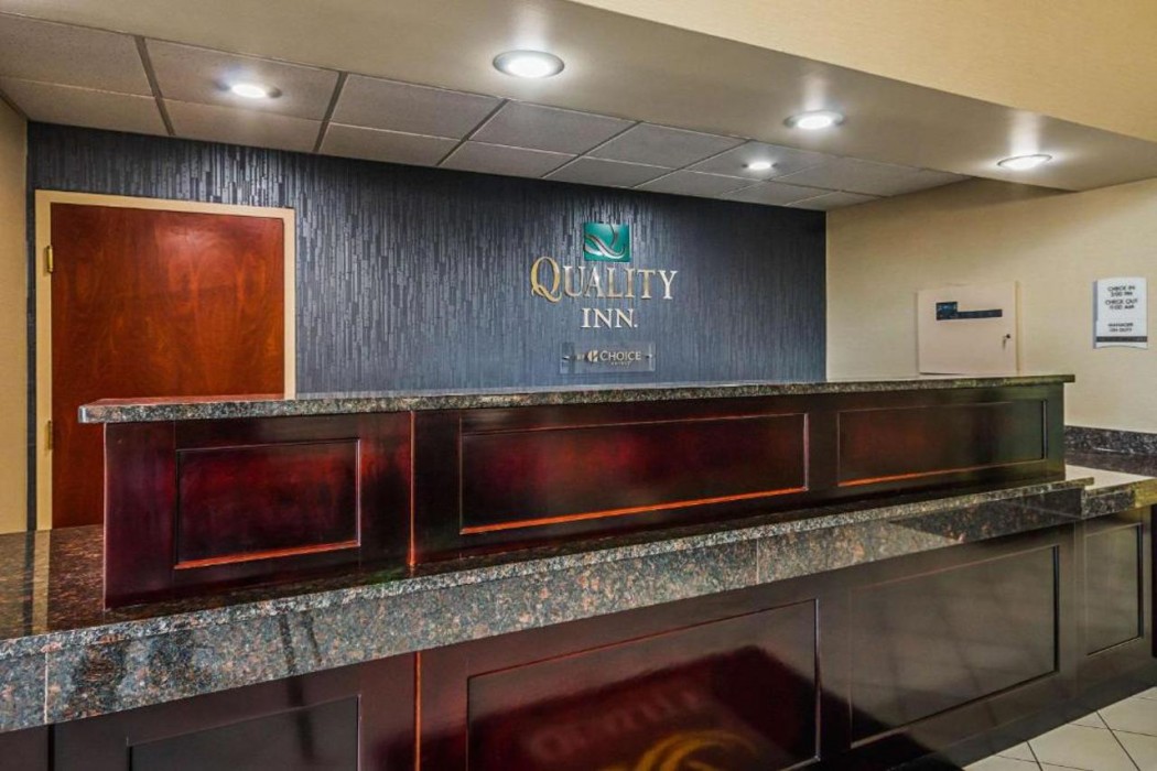 Quality Inn Berea, KY 9/32