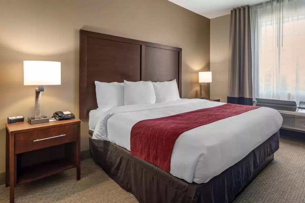 Comfort Inn & Suites Villa Rica, GA 9/47