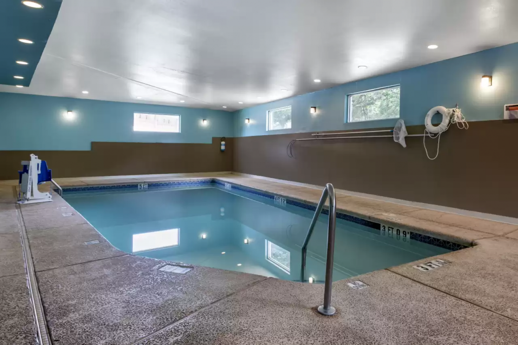 Comfort Inn & Suites Villa Rica, GA 23/47
