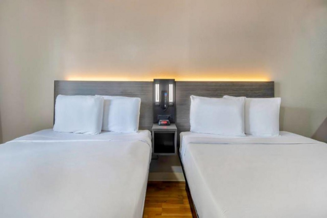 Studio 6 Extended Stay - San Antonio, TX - Six Flags 9/58