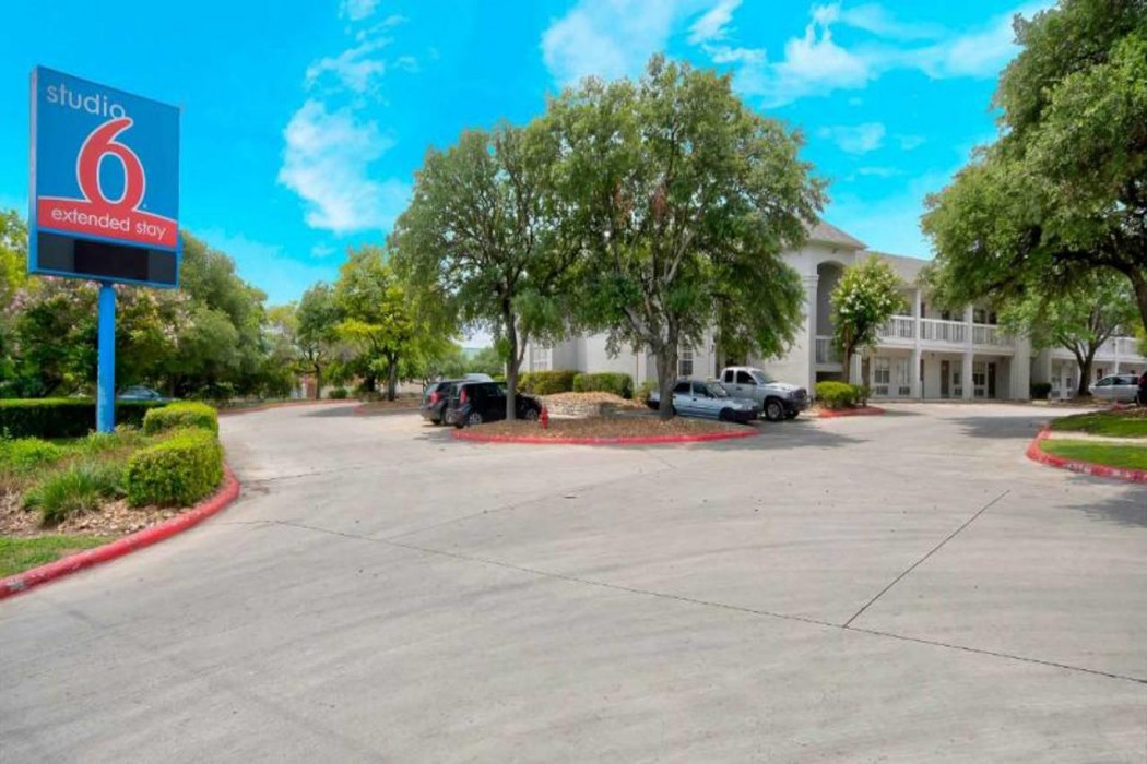 Studio 6 Extended Stay - San Antonio, TX - Six Flags photo1