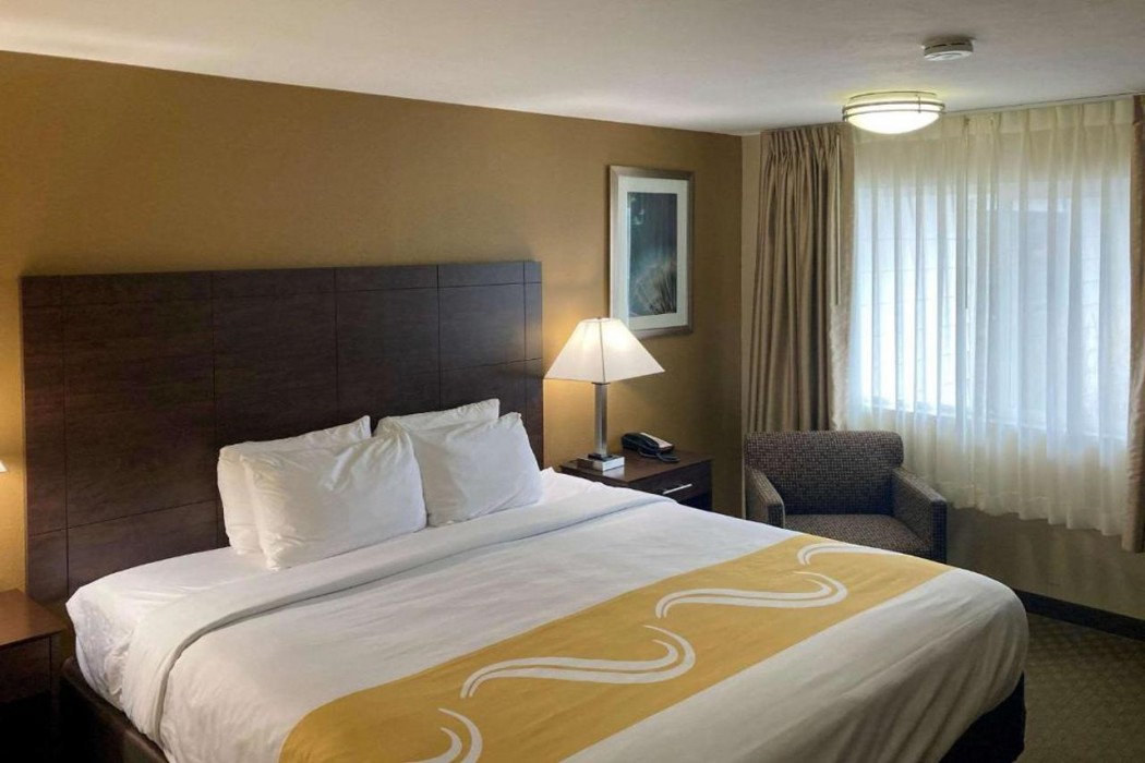 Quality Inn Ontario, OR 11/32