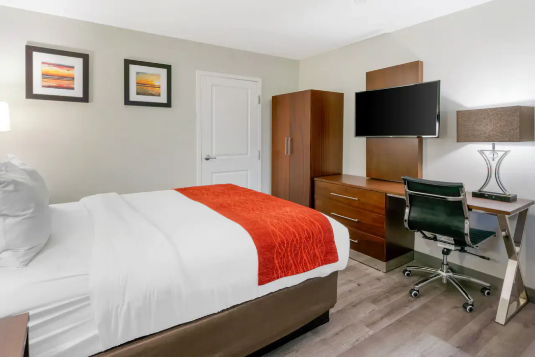 Comfort Inn Antioch - Century Plaza 15/32