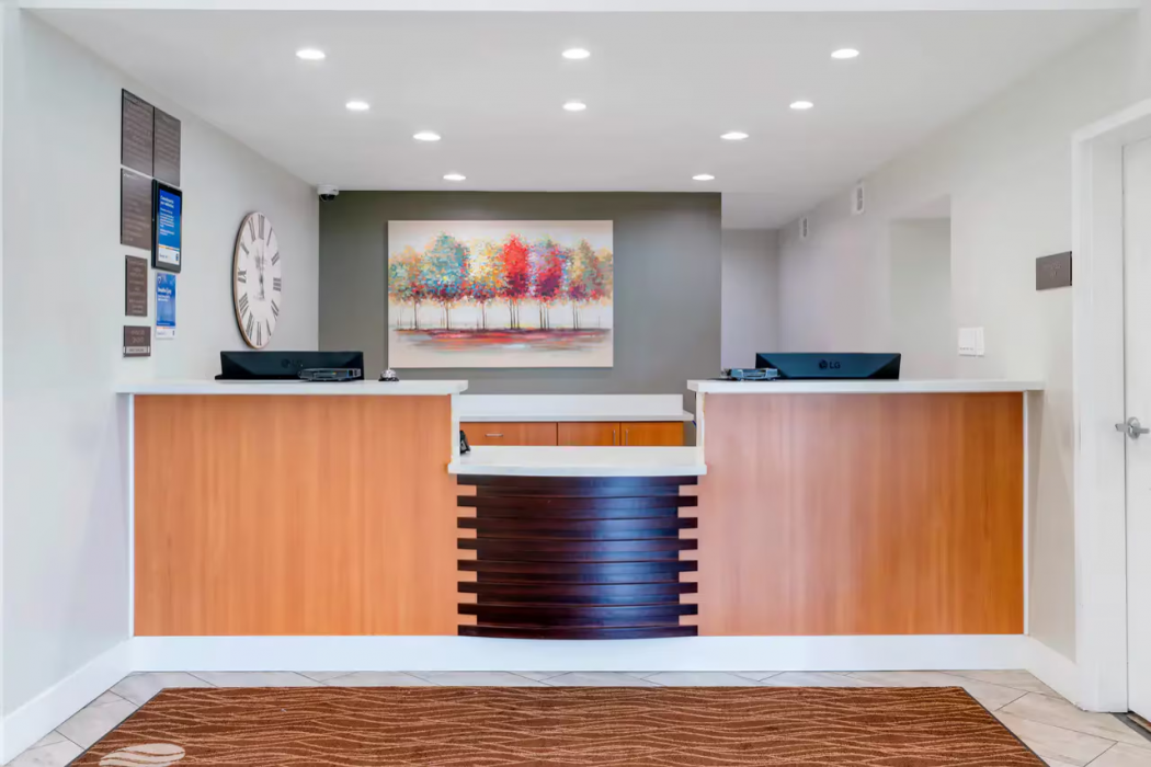 Comfort Inn Antioch - Century Plaza 7/32