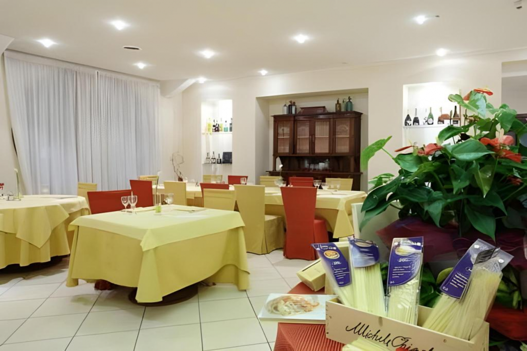 Globo Hotel 32/45