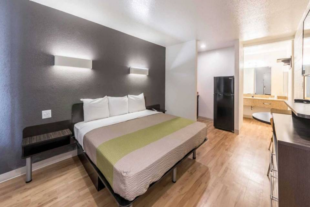 Studio6 San Antonio, TX - Fort Sam Houston Area 14/47