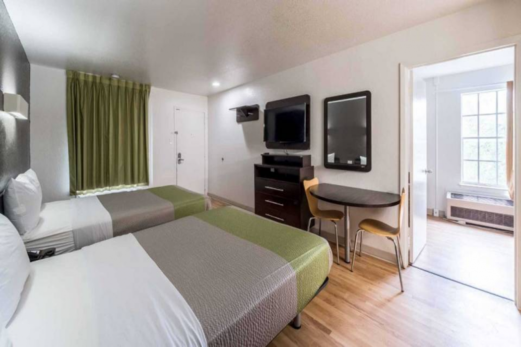 Studio6 San Antonio, TX - Fort Sam Houston Area 12/47