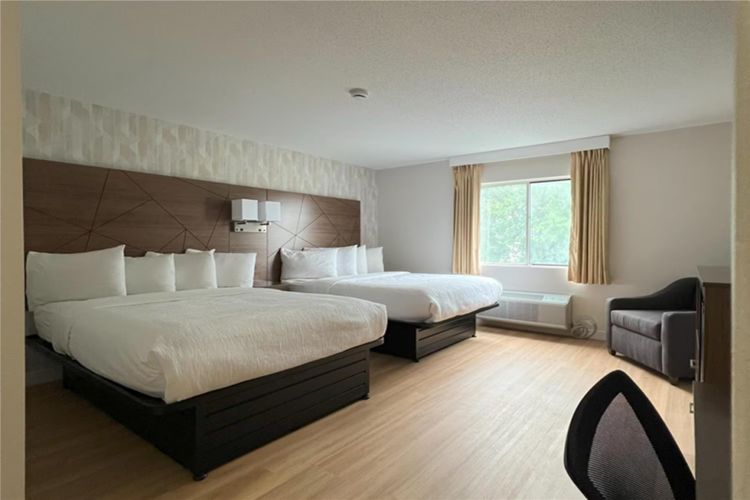 Baldwin Inn & Suites, SureStay Collection by Best Western 5/17