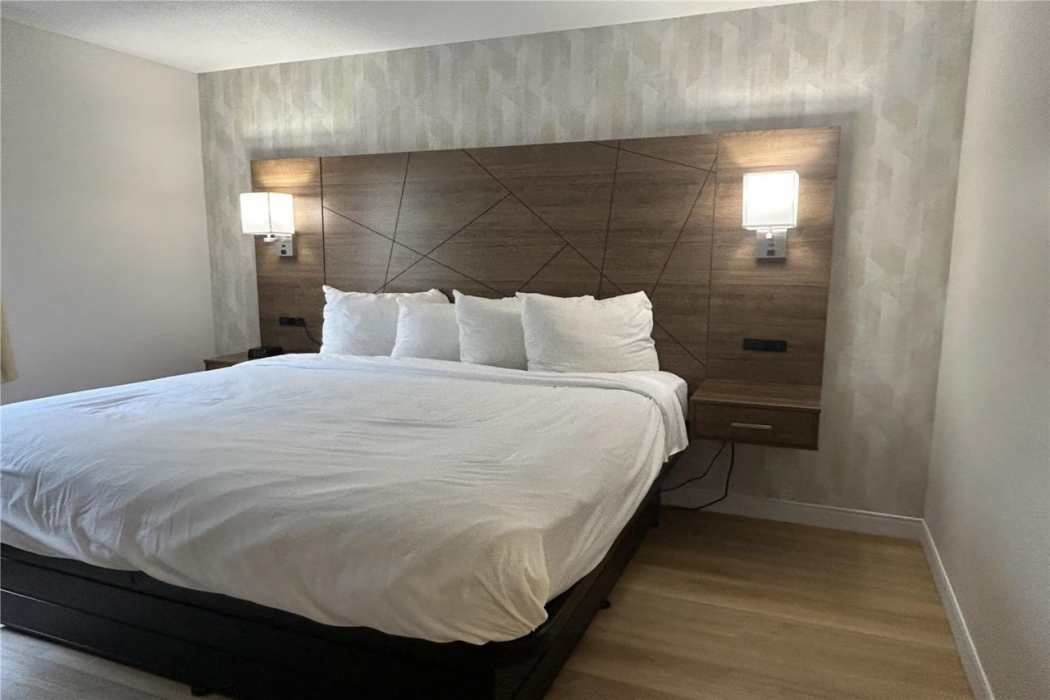 Baldwin Inn & Suites, SureStay Collection by Best Western 7/17