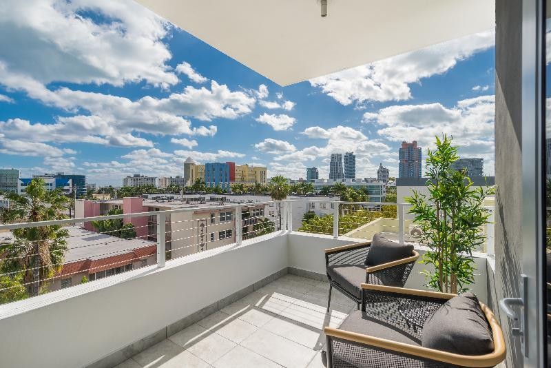 Vhc Luxury Apartments 30/67