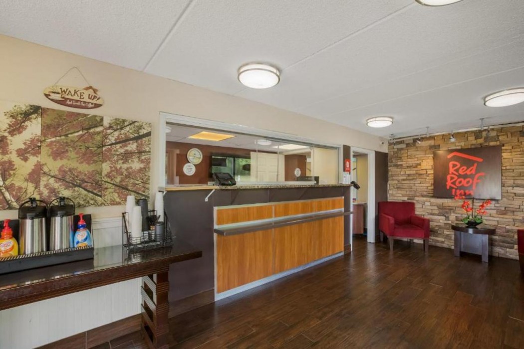 Lobby at Red Roof Inn Atlanta South - Morrow, MORROW - GA
