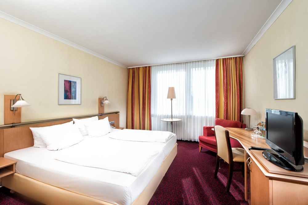 Pentahotel Bremen 8/45
