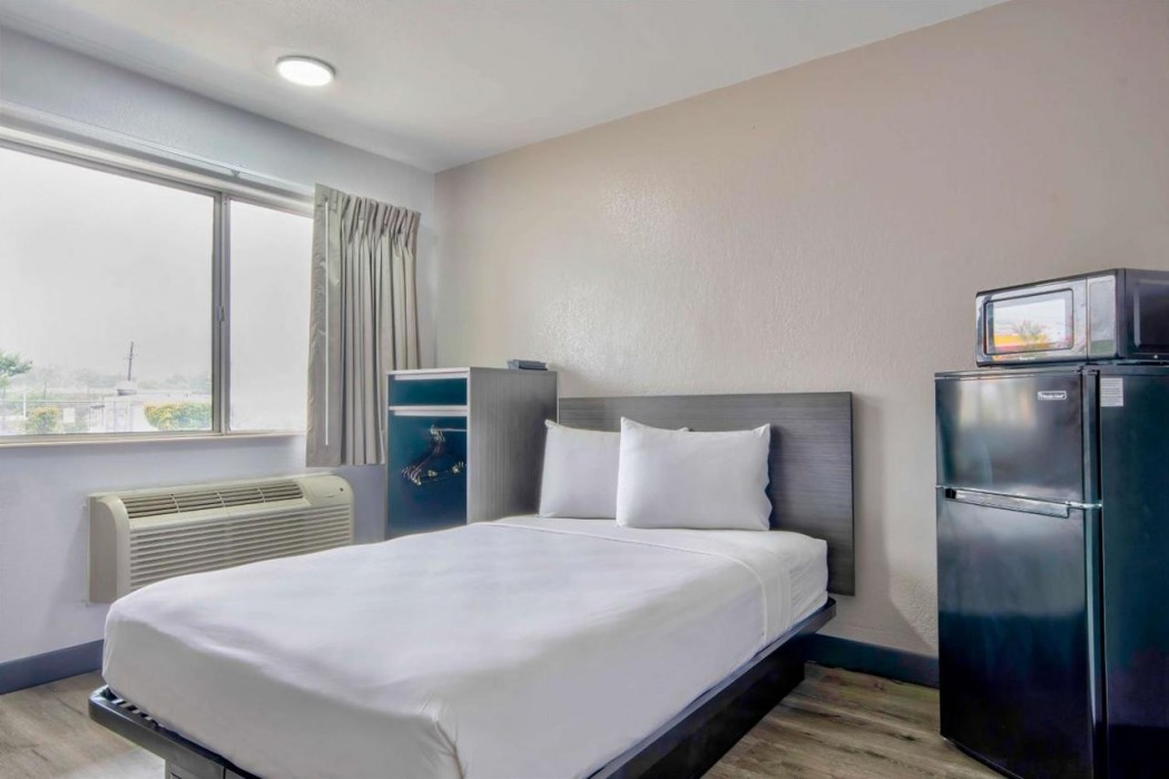 Motel6 Austin, TX - North 11/48