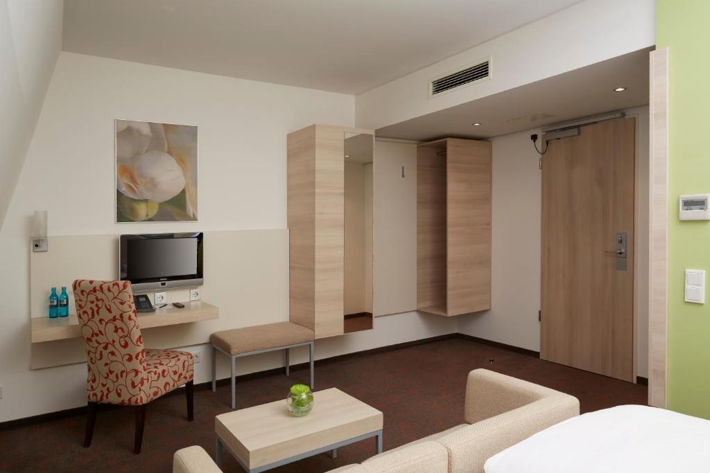 H+ Hotel Munchen 25/35