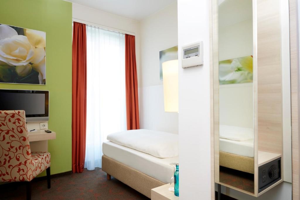 H+ Hotel Munchen 7/35