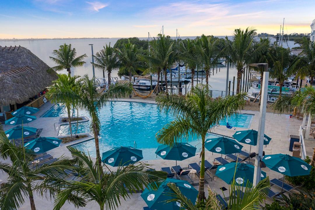 Compass Hotel Anna Maria Sound by Margaritaville 16/40