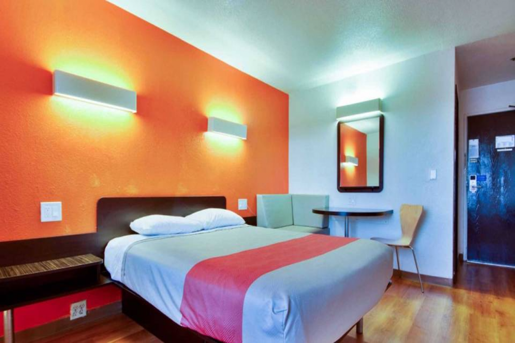 Motel6 Dallas, TX - Fair Park 13/54