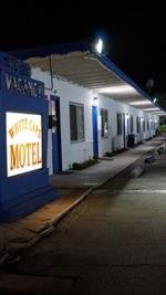 White Caps Motel 32/49