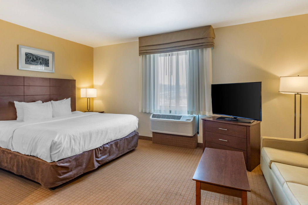 MainStay Suites Near Denver Downtown 18/73