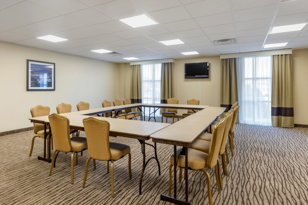 MainStay Suites Near Denver Downtown 33/73