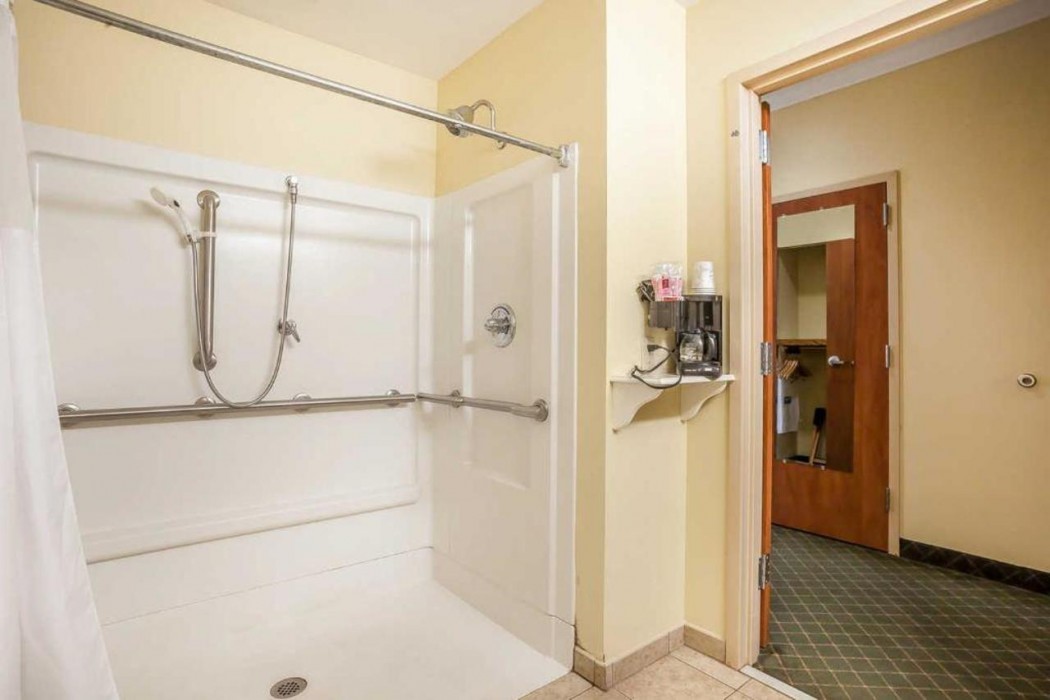 Quality Inn Tahlequah South 10/23