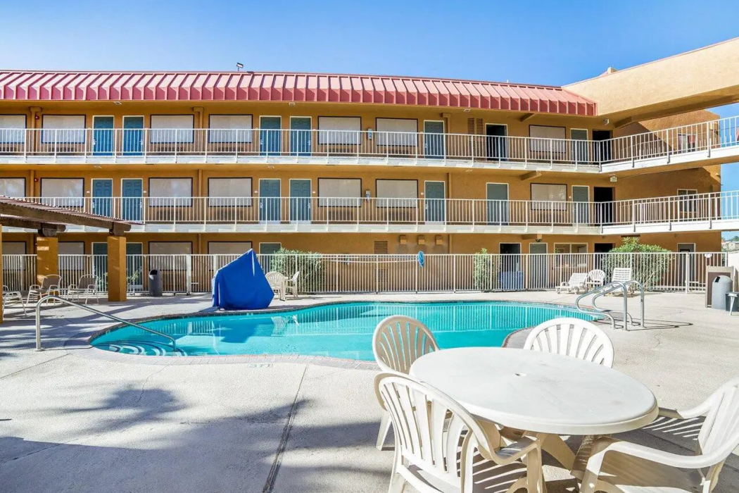 Rodeway Inn & Suites Needles CA 20/30
