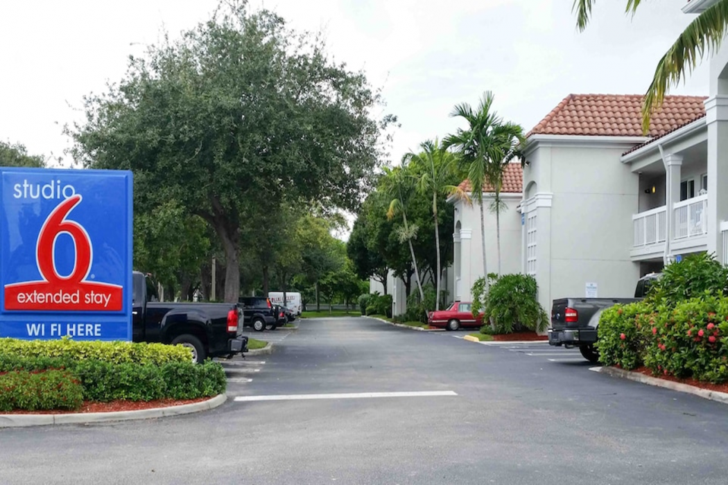 Studio 6 Extended Stay - West Palm Beach, FL in WEST PALM BEACH - FL