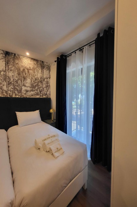 Carlton Hotel Malta 21/28