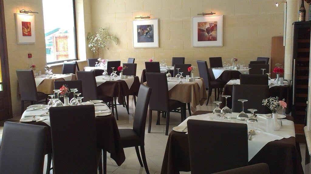 Castille Hotel Malta 20/32