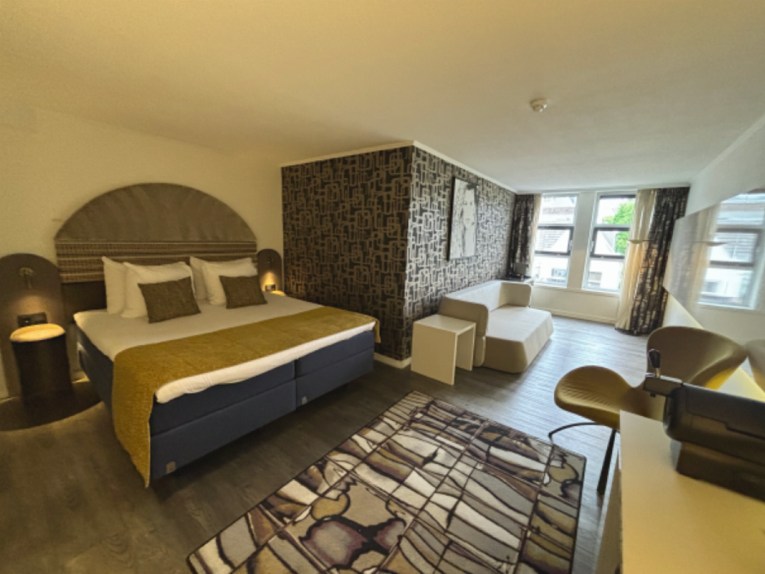 Spacious City Suite