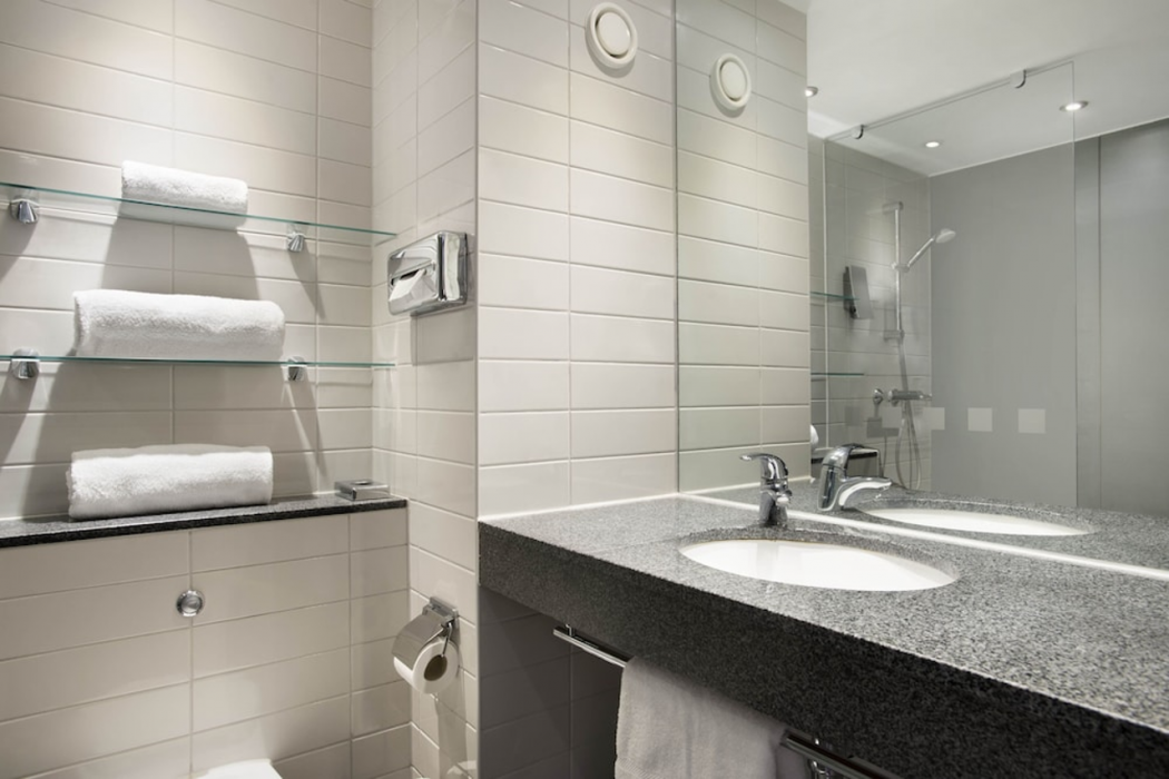 Days Inn by Wyndham Wetherby 8/26