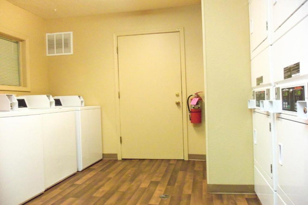 Dupont Suites 16/27