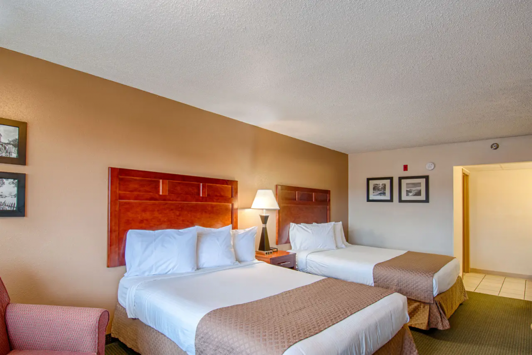 Park Tower Inn 16/55