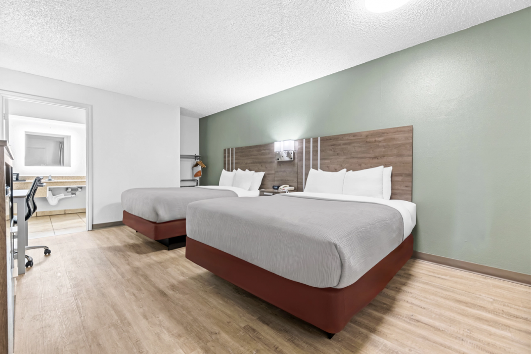Quality Inn Plainview 14/36
