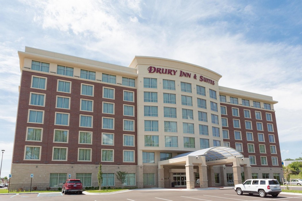 Drury Inn And Suites Grand Rapids 17/77