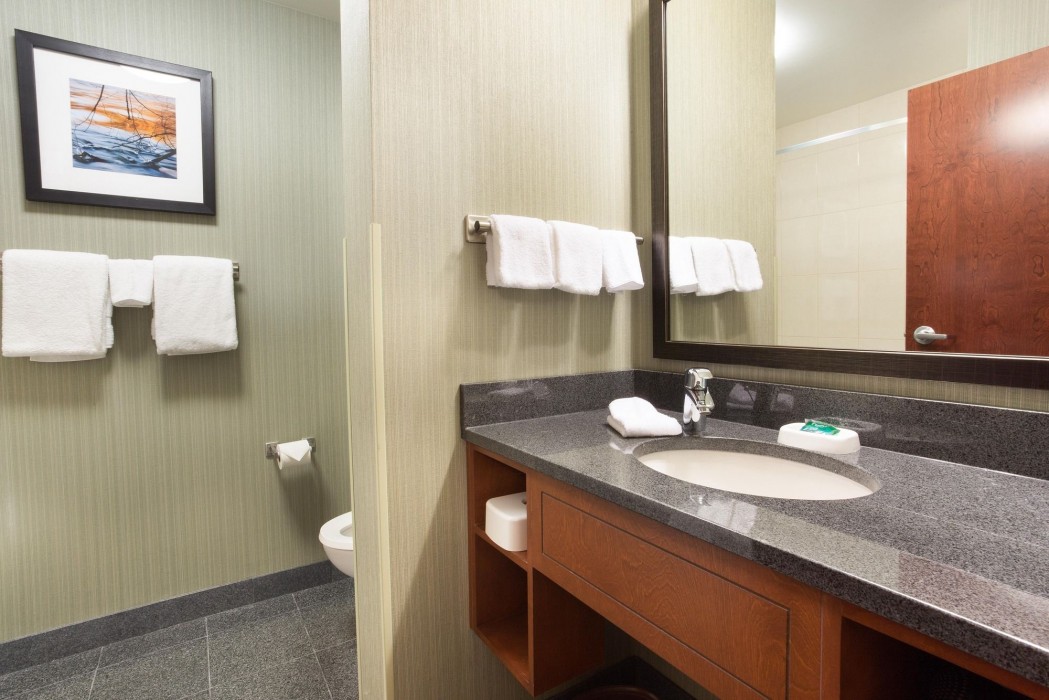 Drury Inn And Suites Grand Rapids 25/77
