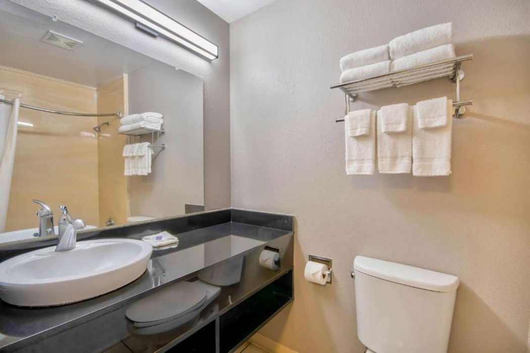 Studio 6 Extended Stay - San Antonio, TX - Medical Center 12/60