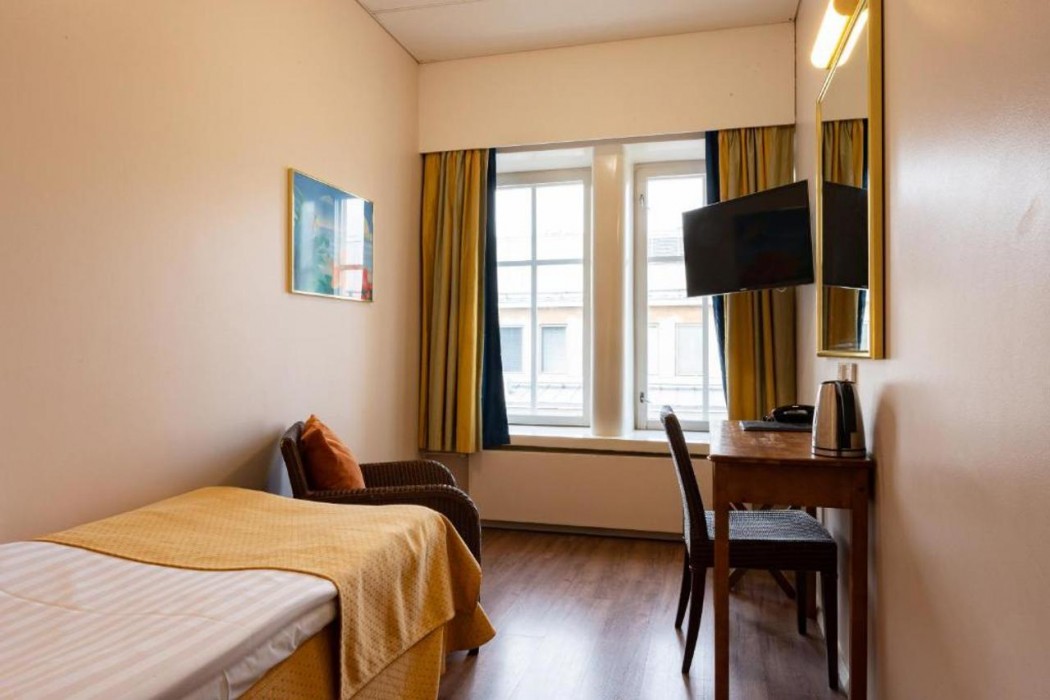 Arthur Hotel 19/65