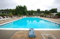 Magnuson Hotel Lenox 31/62