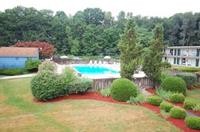 Magnuson Hotel Lenox 32/62