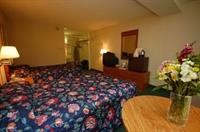 Magnuson Hotel Lenox 16/62