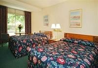 Magnuson Hotel Lenox 37/62