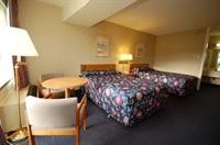 Magnuson Hotel Lenox 23/62