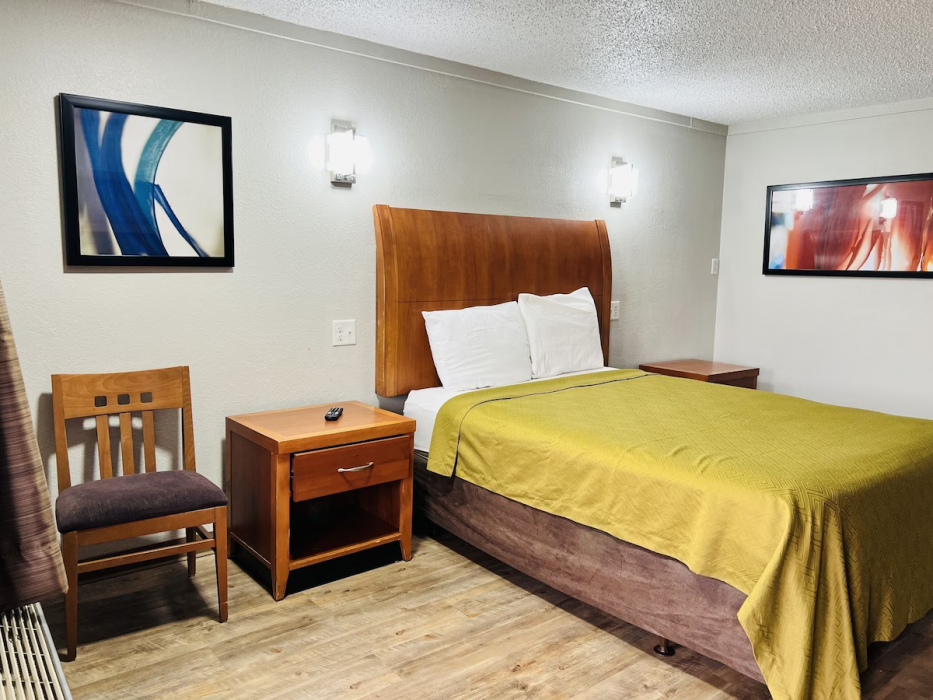 Cozy Garden Inn By OYO Hwy 40 Richmond 11/26