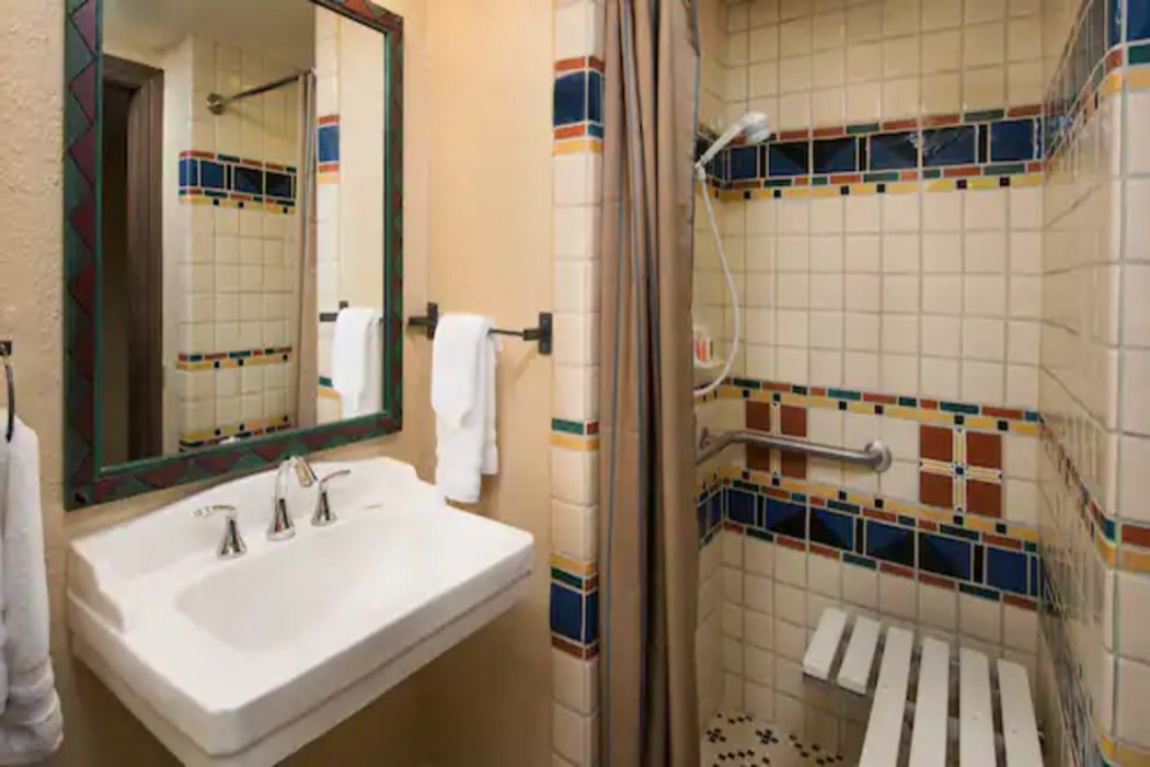Boulder Ridge Villas at Disneys Wilderness Lodge 7/54